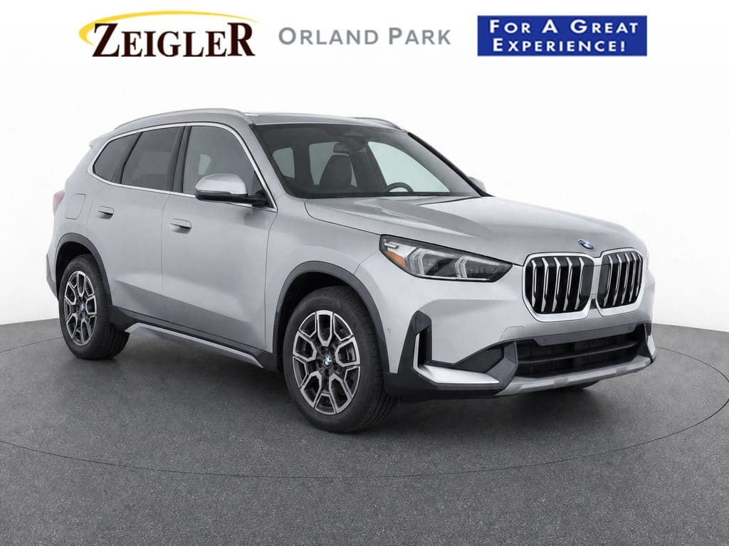 2027 BMW X1 xDrive28i — photo 1 of 38