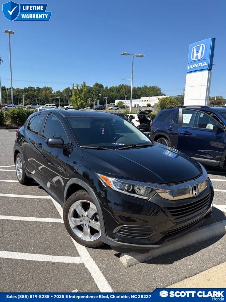 2022 Honda HR-V LX — photo 1 of 3