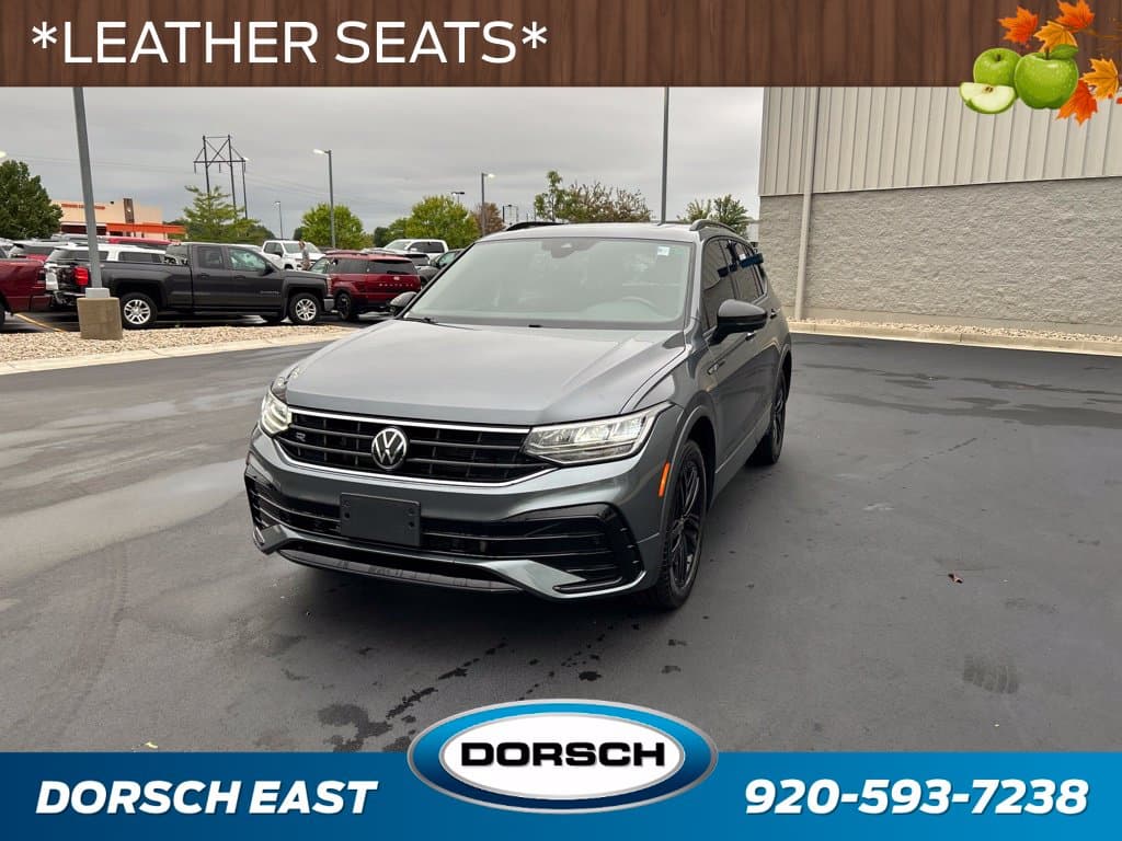 2022 Volkswagen Tiguan Base — photo 1 of 33