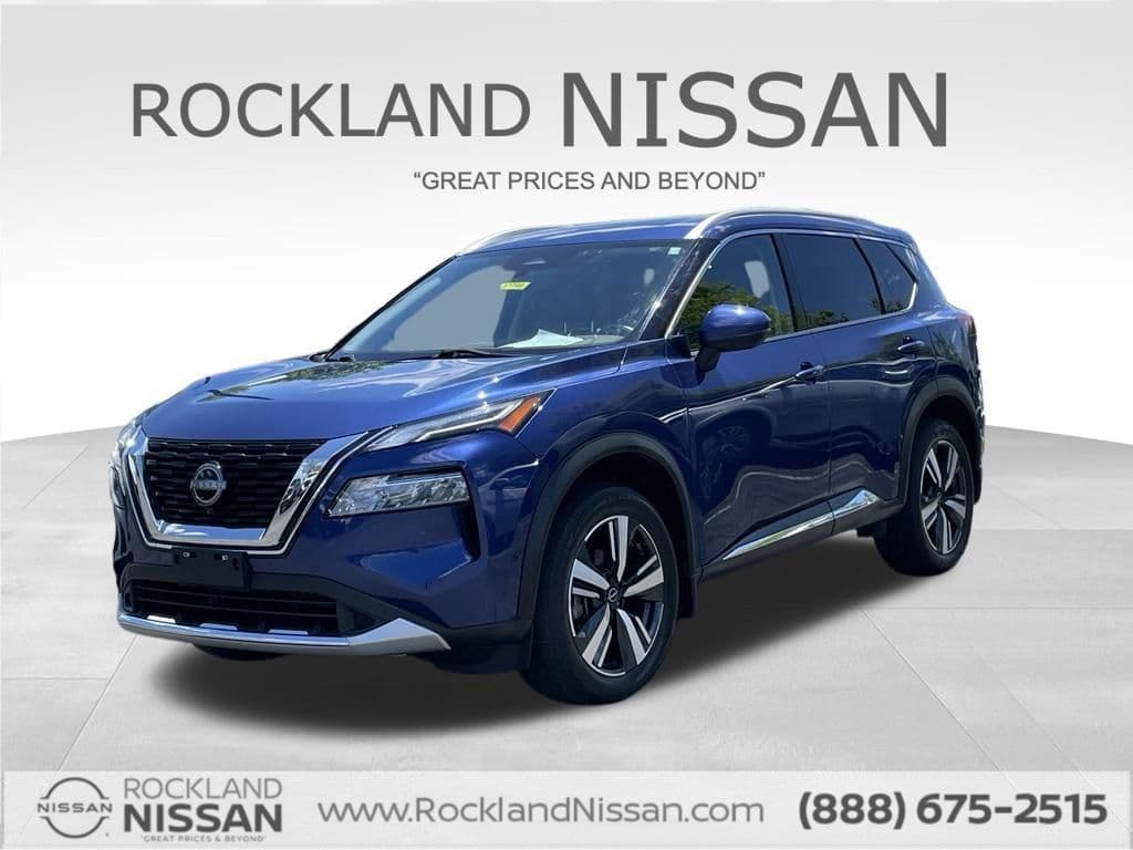 2023 Nissan Rogue Platinum — photo 1 of 39
