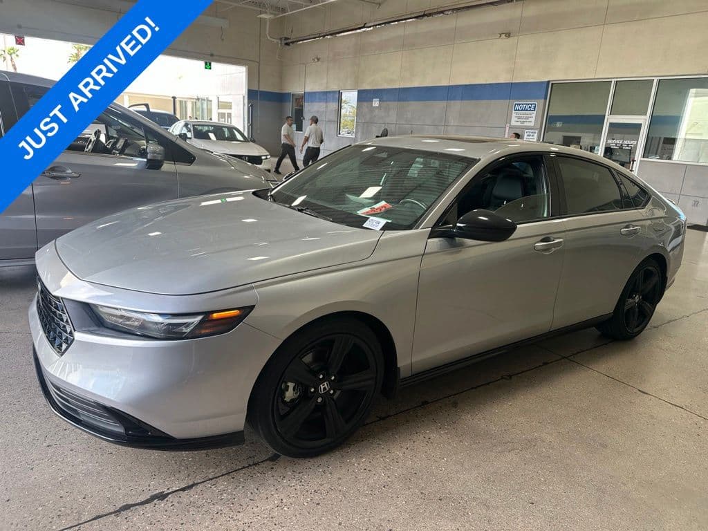 2024 Honda Accord Hybrid Sport-L — photo 1 of 7
