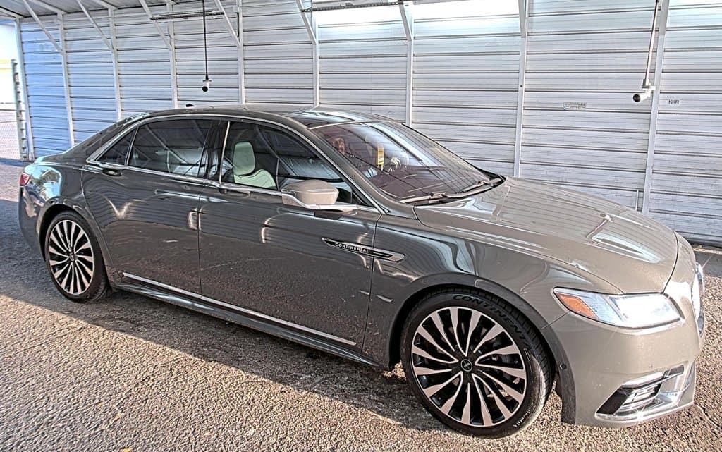 2019 Lincoln Continental Black Label — photo 1 of 6