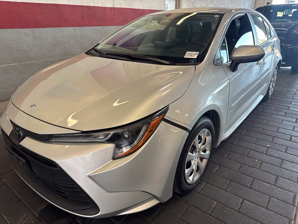 2026 Toyota Corolla LE — photo 1 of 4