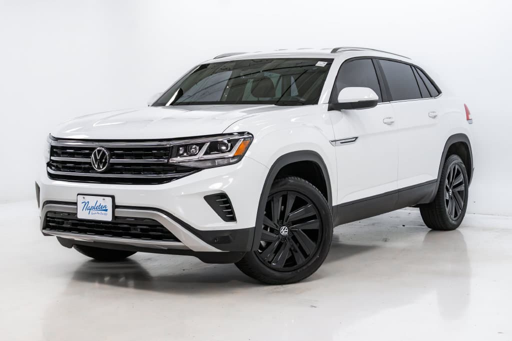 2023 Volkswagen Atlas Cross Sport 2.0T SE w/Technology — photo 1 of 32