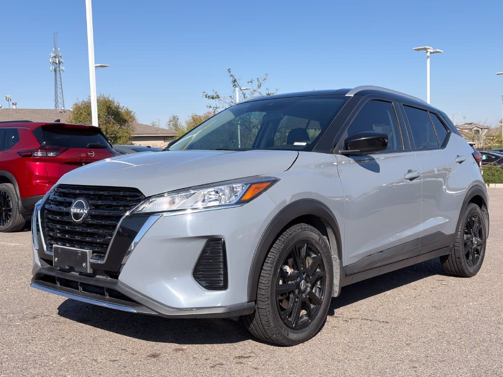 2023 Nissan Kicks SV — photo 1 of 32