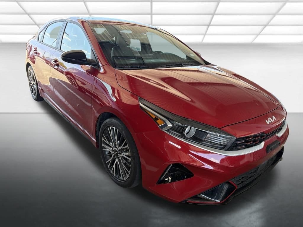 2024 Kia Forte GT-Line — photo 1 of 11