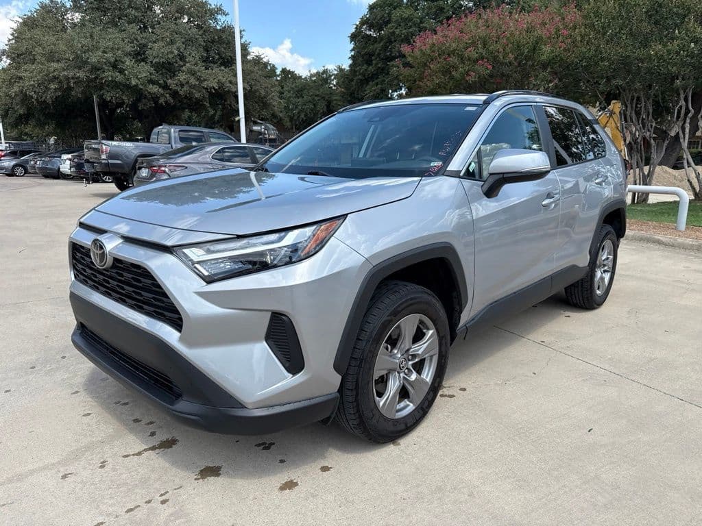 2024 Toyota RAV4 XLE — photo 1 of 22
