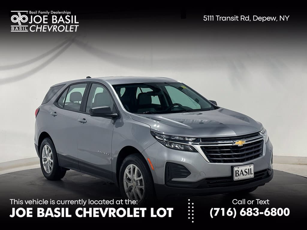 2024 Chevrolet Equinox LS — photo 1 of 38