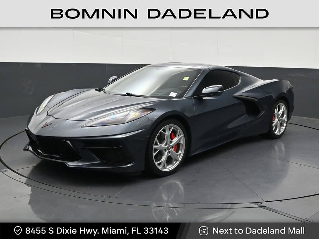 2021 Chevrolet Corvette Base — photo 1 of 36