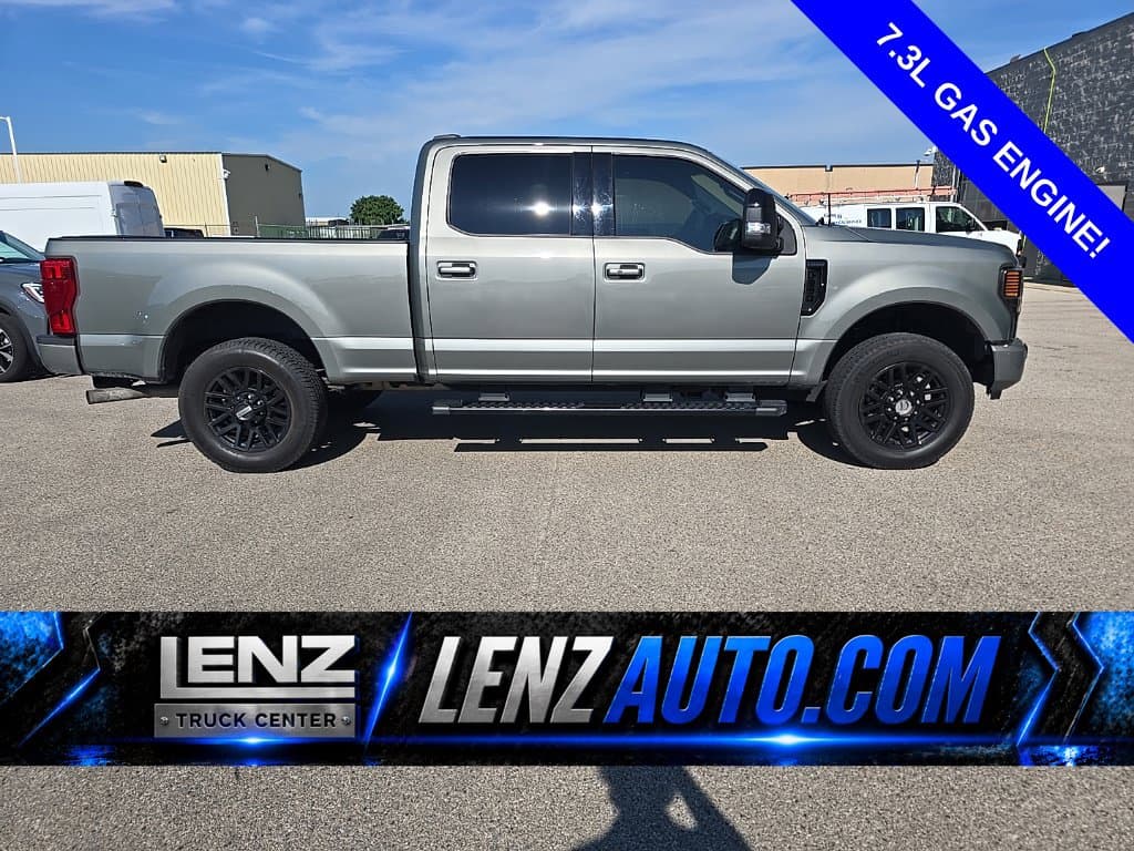 2020 Ford Super Duty F-250 SRW LARIAT — photo 1 of 33