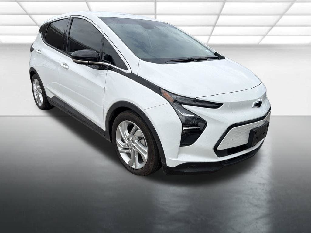 2023 Chevrolet Bolt EV 1LT — photo 1 of 12