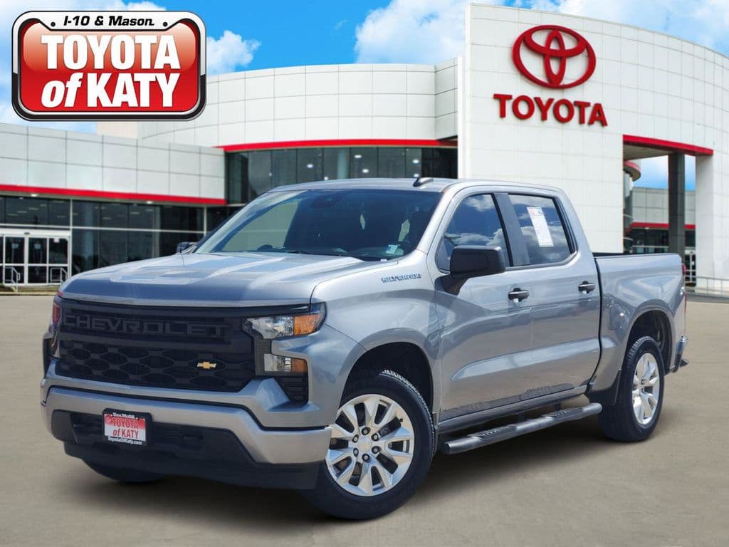 2023 Chevrolet Silverado 1500 Custom — photo 1 of 33