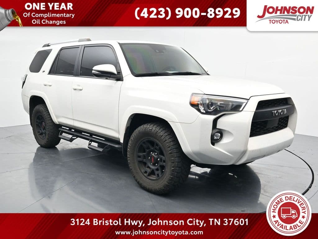 2024 Toyota 4Runner SR5 Premium — photo 1 of 30