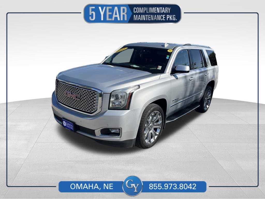 2017 GMC Yukon Denali — photo 1 of 50