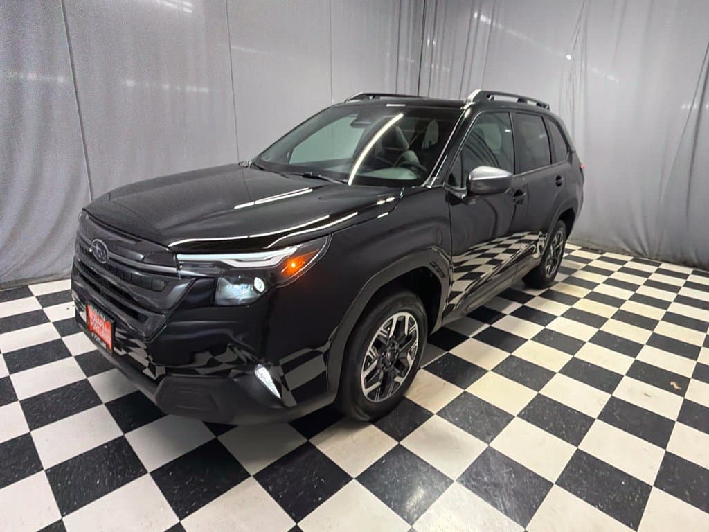 2026 Subaru Forester Premium — photo 1 of 17