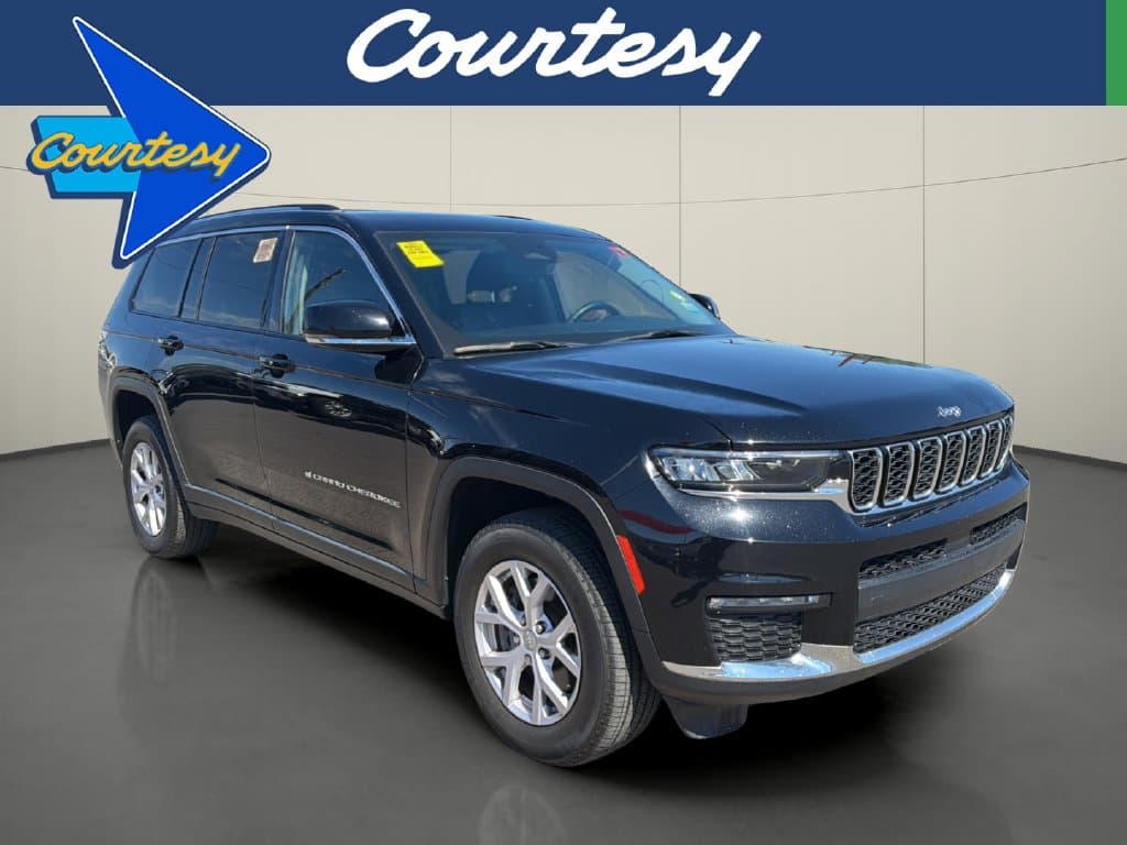 2022 Jeep Grand Cherokee L Limited — photo 1 of 11