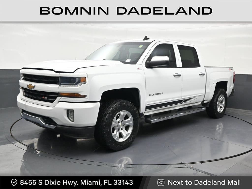 2018 Chevrolet Silverado 1500 LT — photo 1 of 38