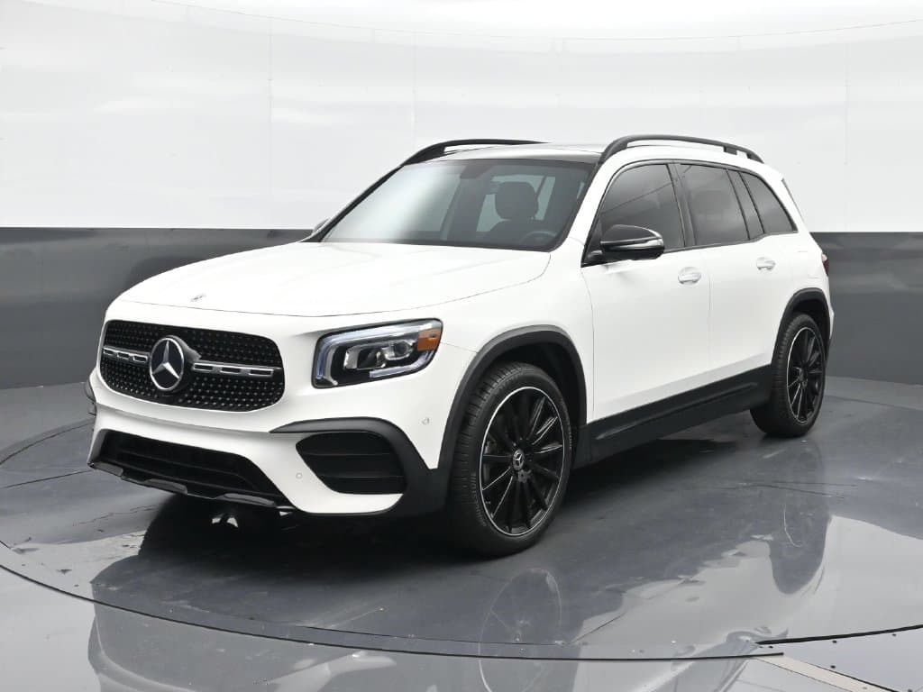 2023 Mercedes-Benz GLB GLB 250 — photo 1 of 7
