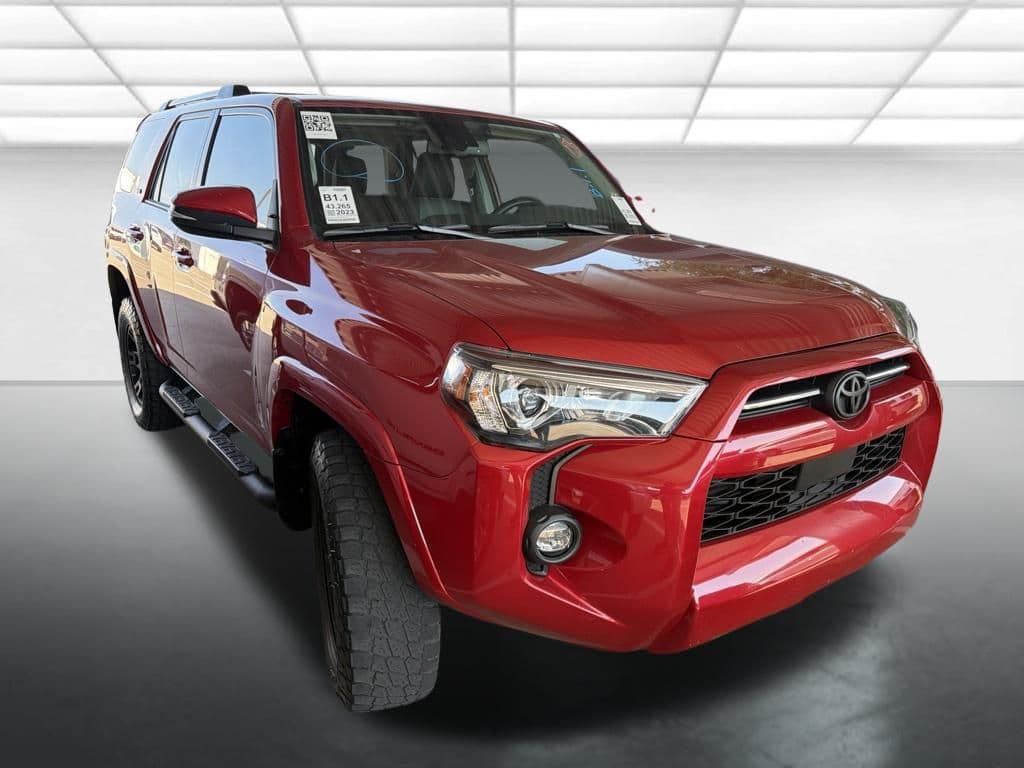 2023 Toyota 4Runner SR5 Premium — photo 1 of 11