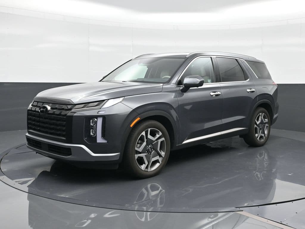 2024 Hyundai Palisade Limited — photo 1 of 7