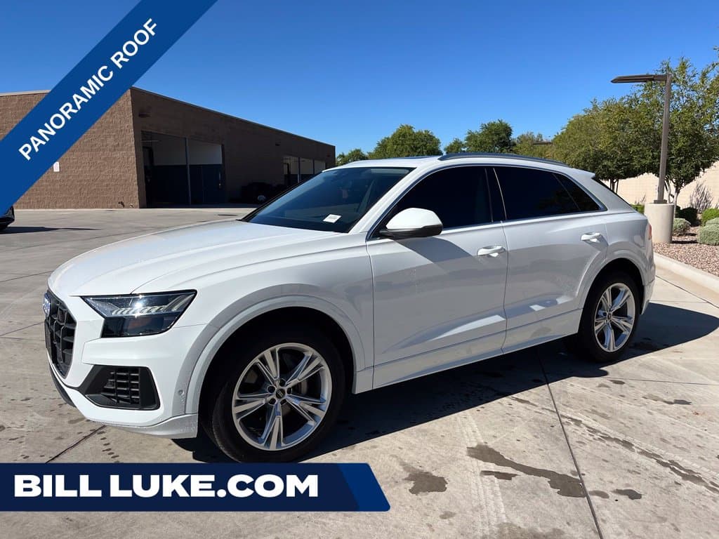 2023 Audi Q8 Premium — photo 1 of 26