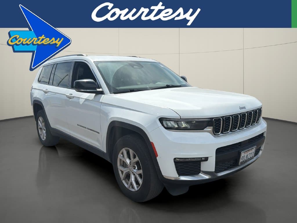 2022 Jeep Grand Cherokee L Limited — photo 1 of 11