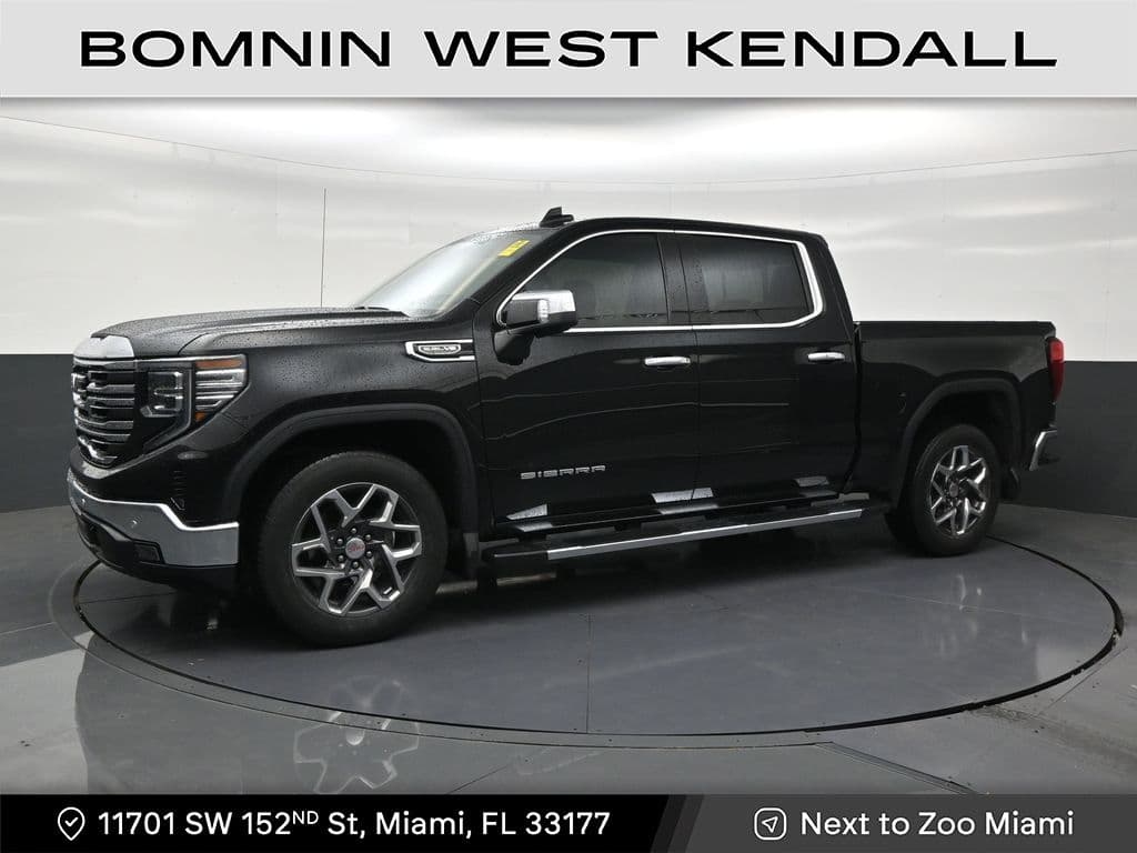 2024 GMC Sierra 1500 SLT — photo 1 of 32