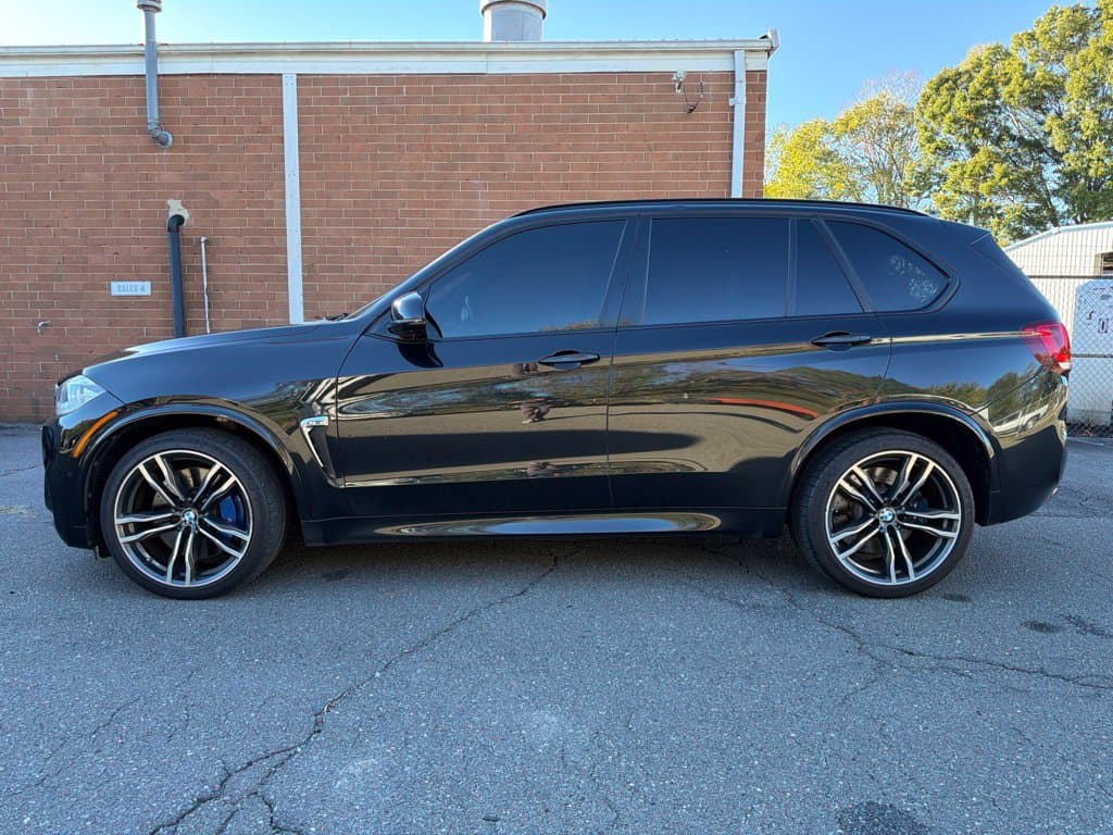 2017 BMW X5 M Base — photo 1 of 10