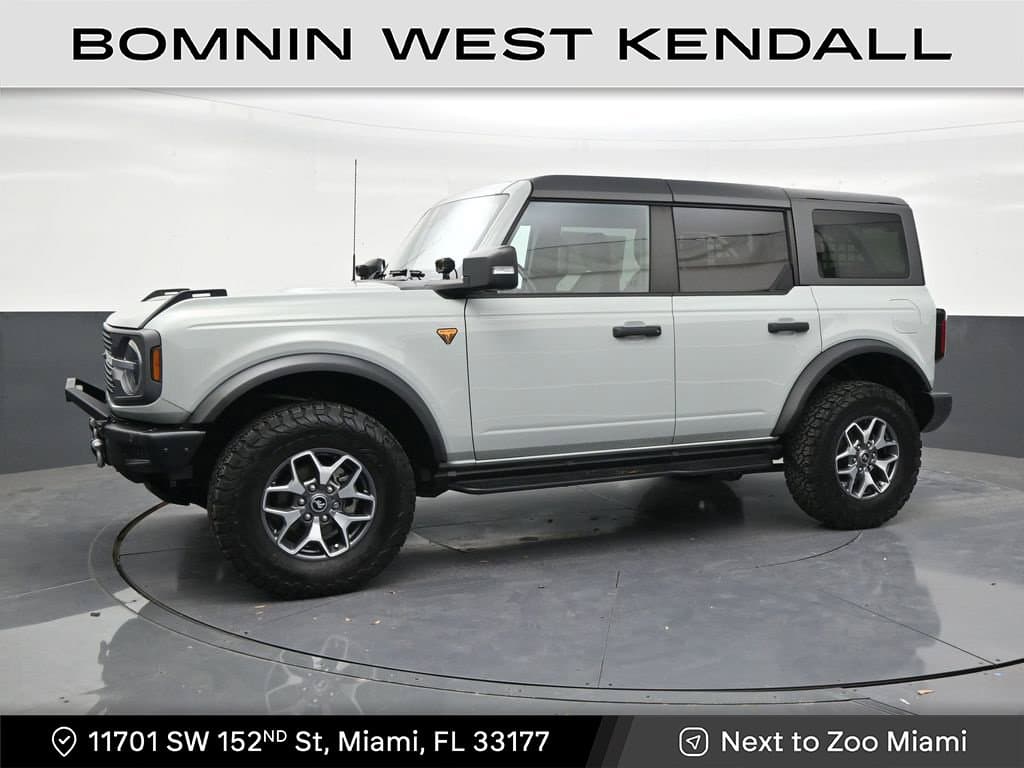 2024 Ford Bronco Badlands — photo 1 of 33