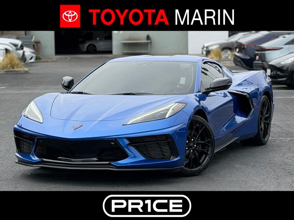 2023 Chevrolet Corvette Stingray — photo 1 of 33