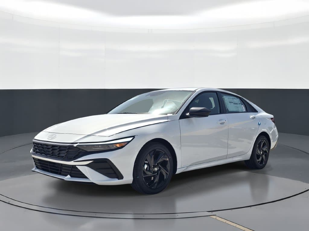 2026 Hyundai Elantra SEL Sport — photo 1 of 28