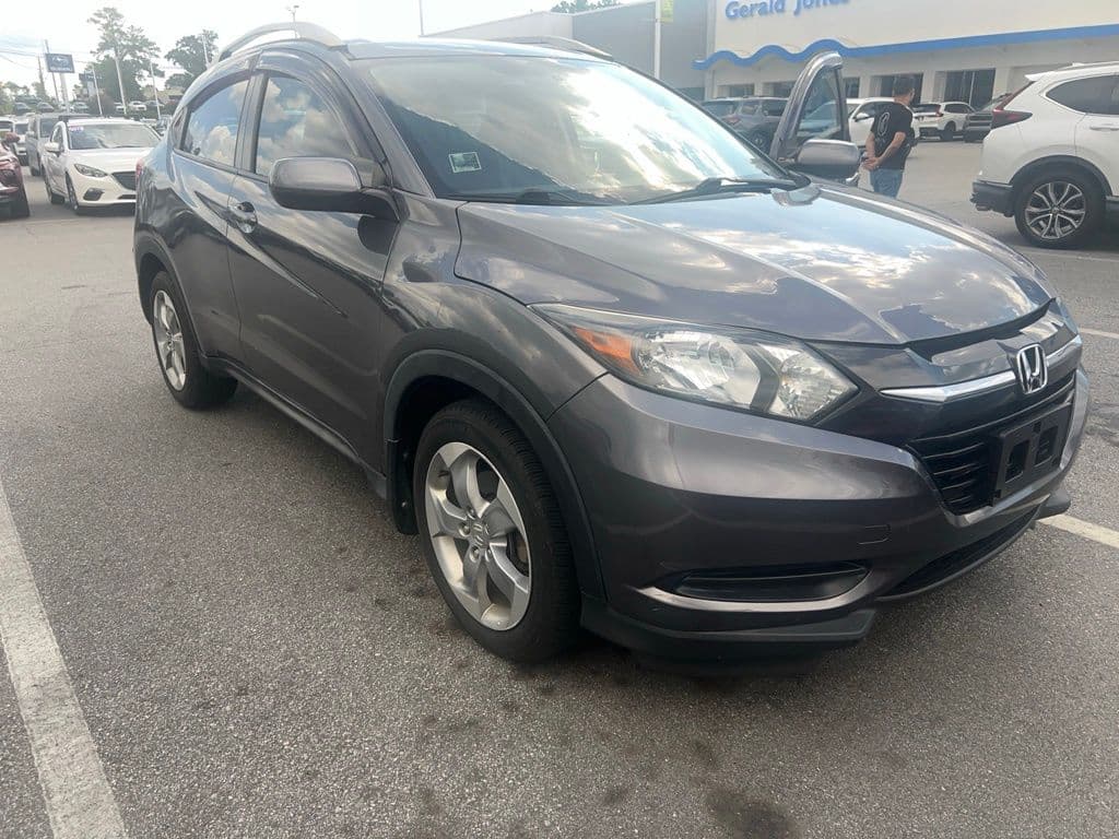 2018 Honda HR-V LX — photo 1 of 5