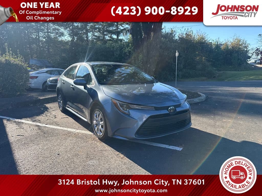 2024 Toyota Corolla LE — photo 1 of 39
