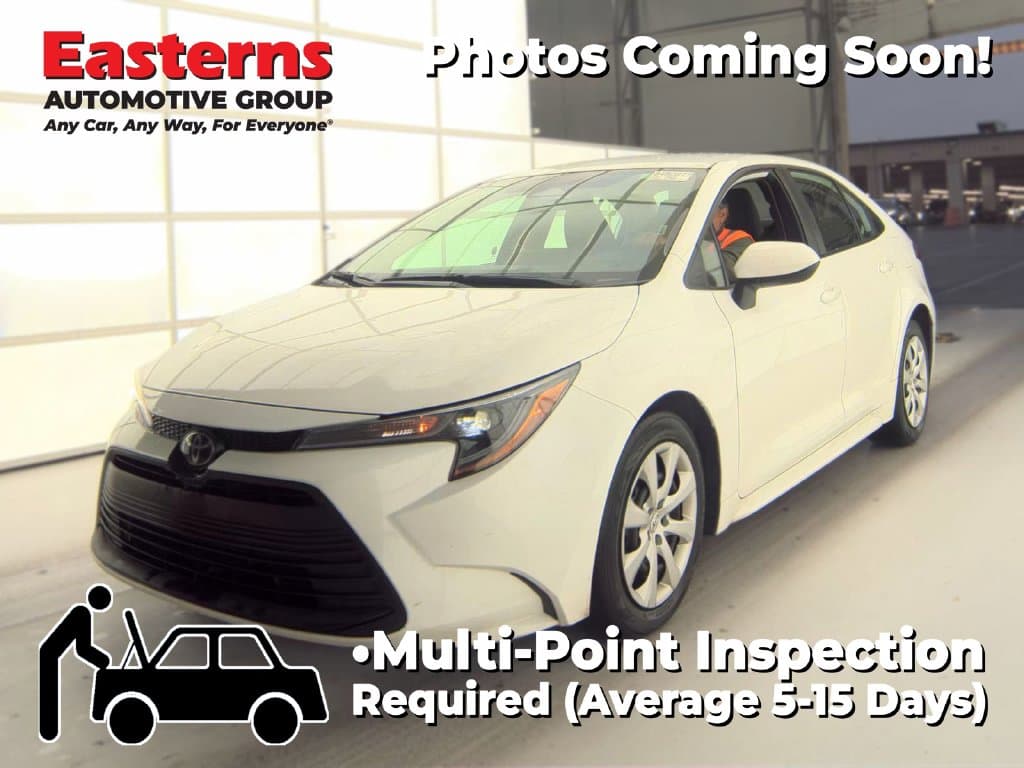 2025 Toyota Corolla LE — photo 1 of 2