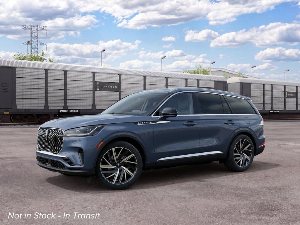 2027 Lincoln Aviator Reserve — photo 1 of 22