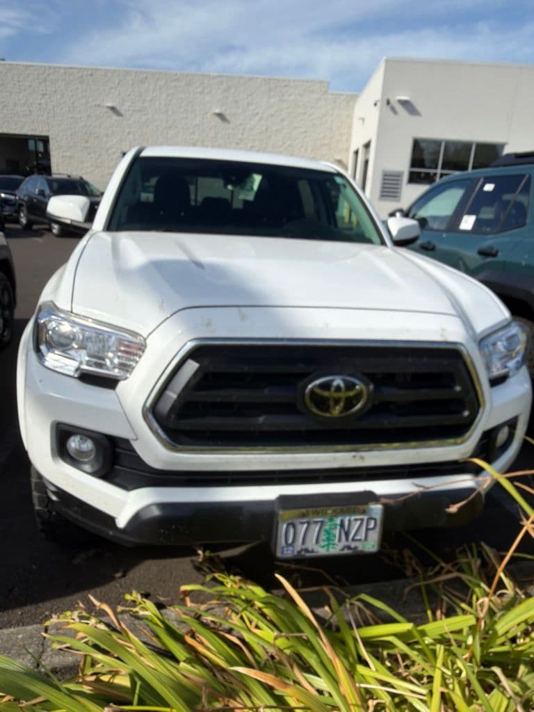2023 Toyota Tacoma SR5 — photo 1 of 10