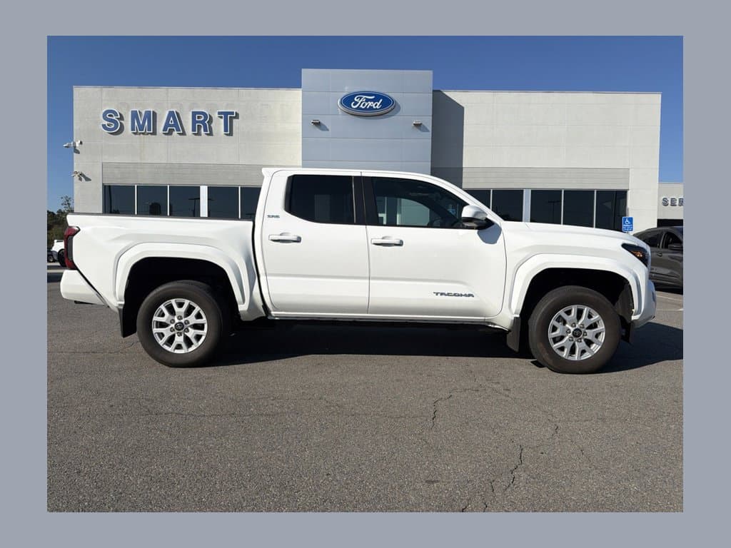 2025 Toyota Tacoma 4WD SR5 — photo 1 of 15