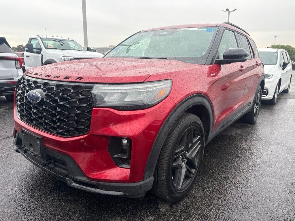 2025 Ford Explorer ST-Line — photo 1 of 4