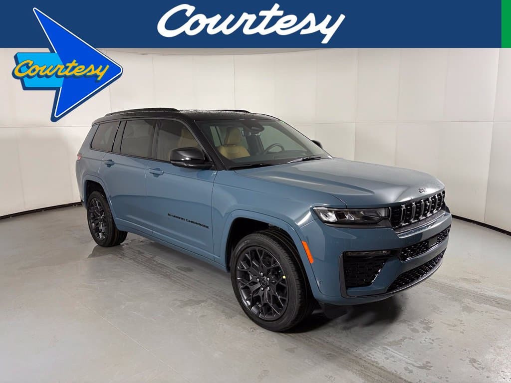 2027 Jeep Grand Cherokee L Summit — photo 1 of 43