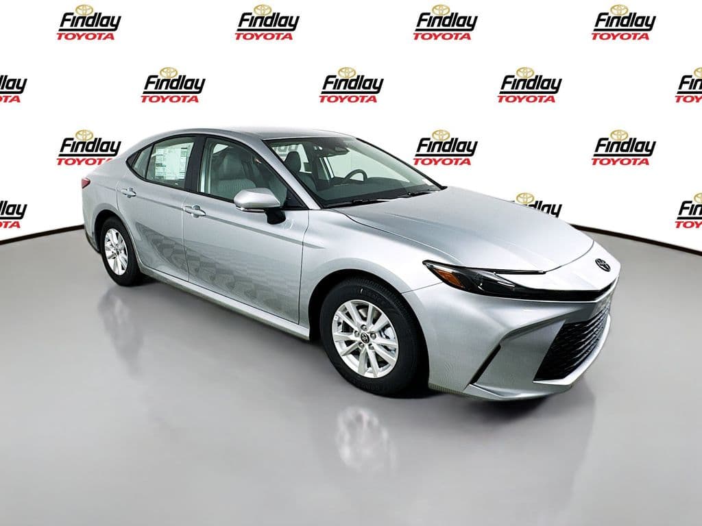 2026 Toyota Camry LE — photo 1 of 27