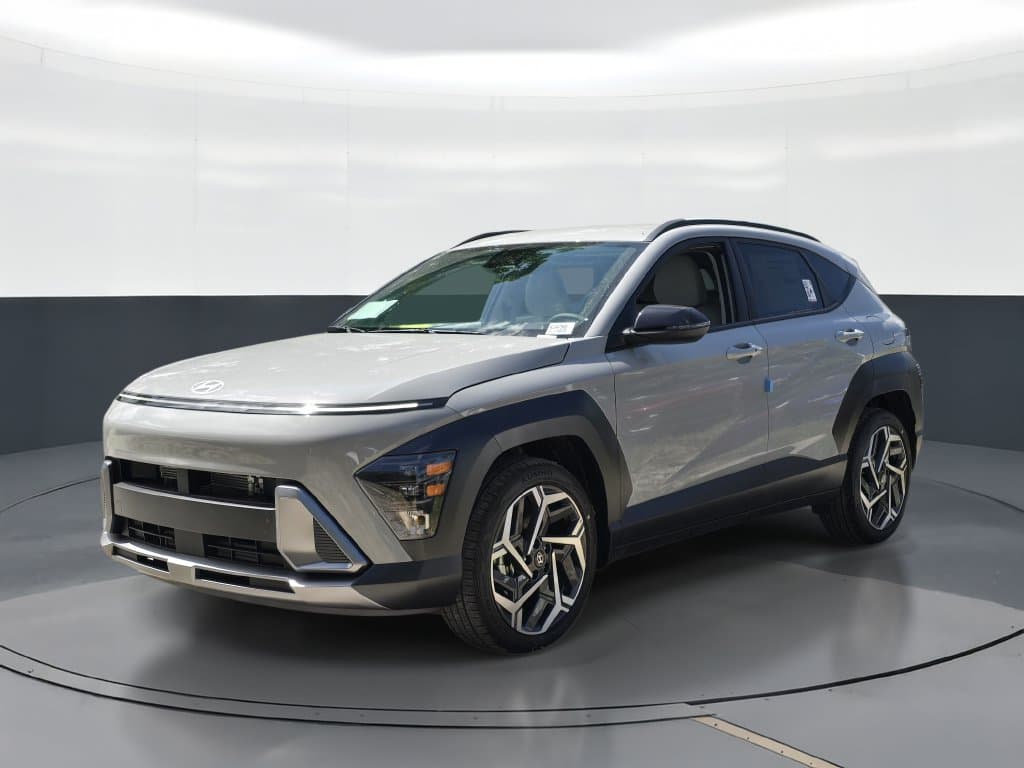 2027 Hyundai Kona SEL Premium — photo 1 of 26
