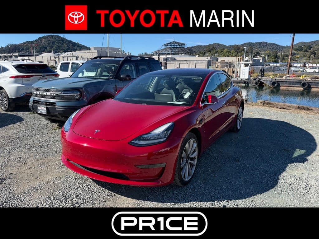 2017 Tesla Model 3 Long Range — photo 1 of 6