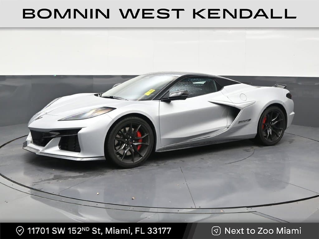 2027 Chevrolet Corvette Base — photo 1 of 31