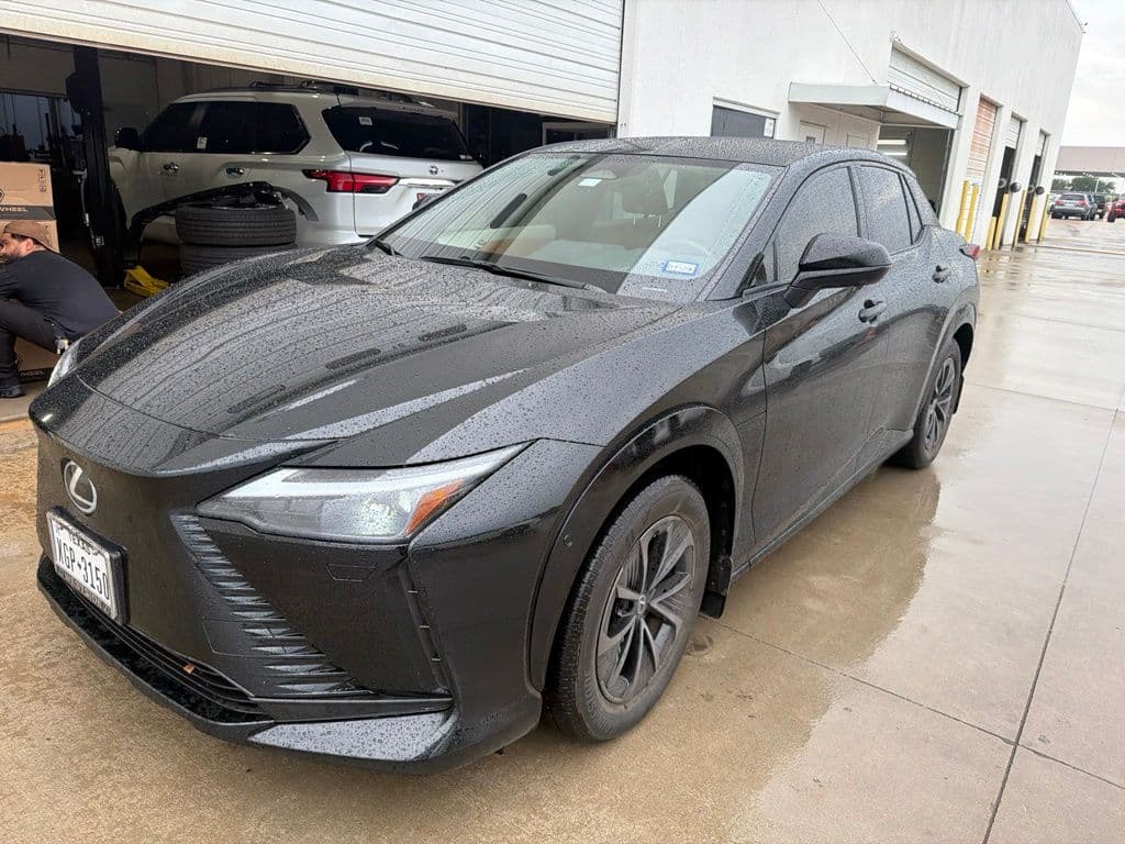2026 Lexus RZ RZ 350e Premium — photo 1 of 10