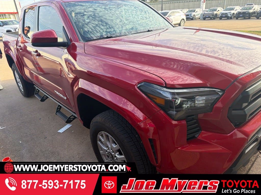 2026 Toyota Tacoma 4WD SR5 — photo 1 of 4