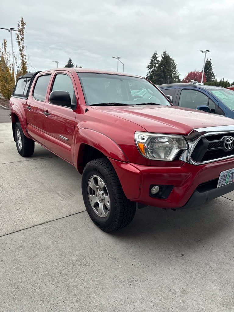 2015 Toyota Tacoma Base — photo 1 of 10