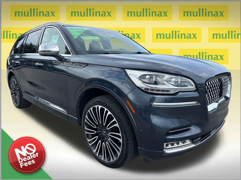 2020 Lincoln Aviator Black Label — photo 1 of 30