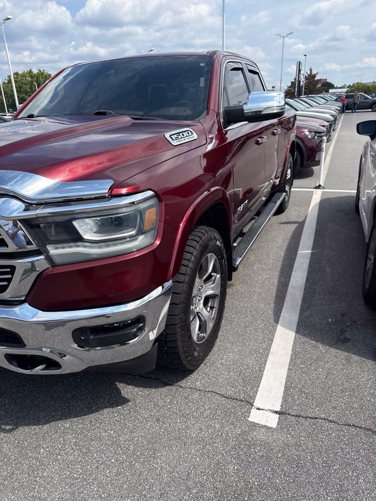 2021 RAM 1500 Laramie — photo 1 of 4