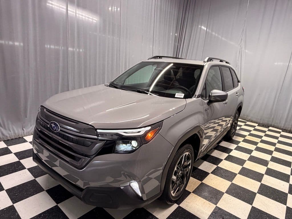 2026 Subaru Forester Premium Hybrid — photo 1 of 15