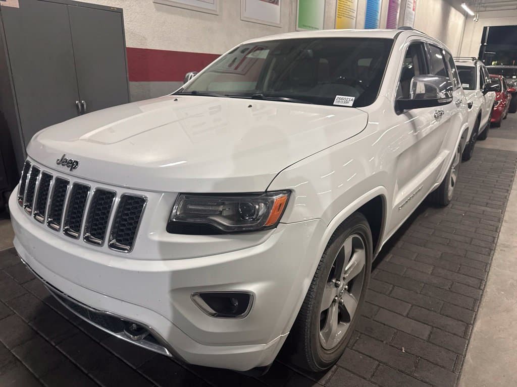 2016 Jeep Grand Cherokee Overland — photo 1 of 4